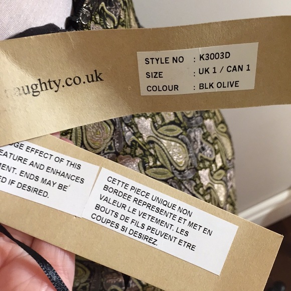 Naughty dress - Picture 6 of 7